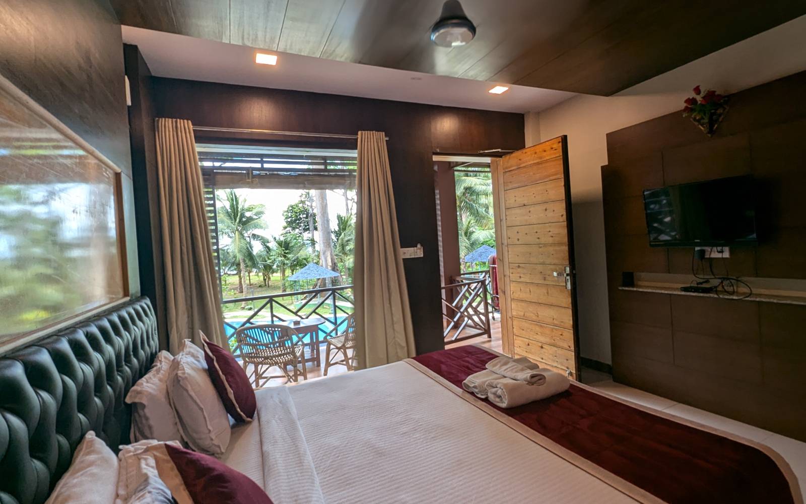 Pearl Park Beach Resort 
