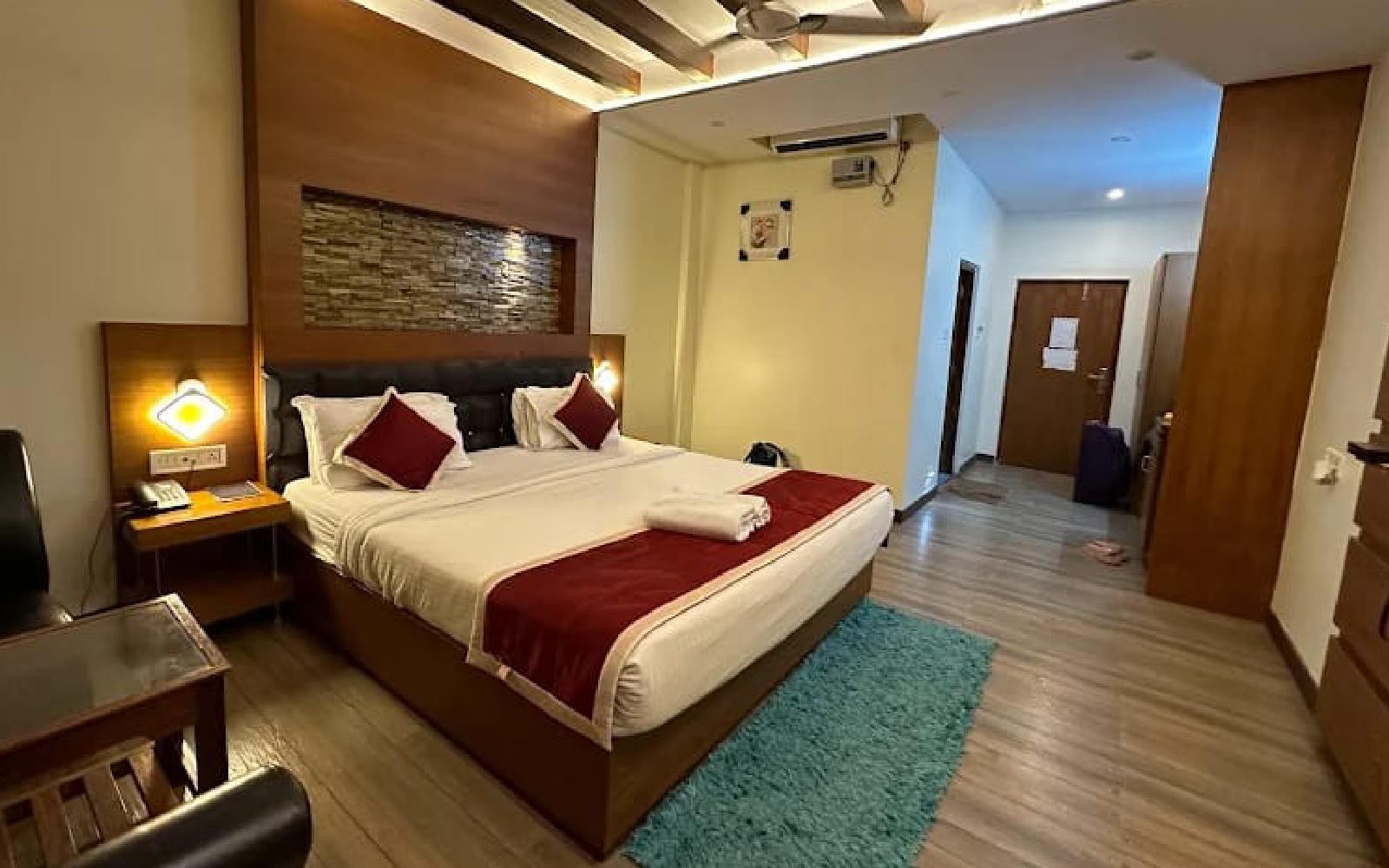 Pearl Park Beach Resort 