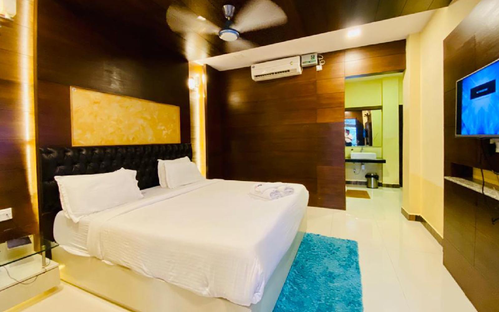 Pearl Park Beach Resort 