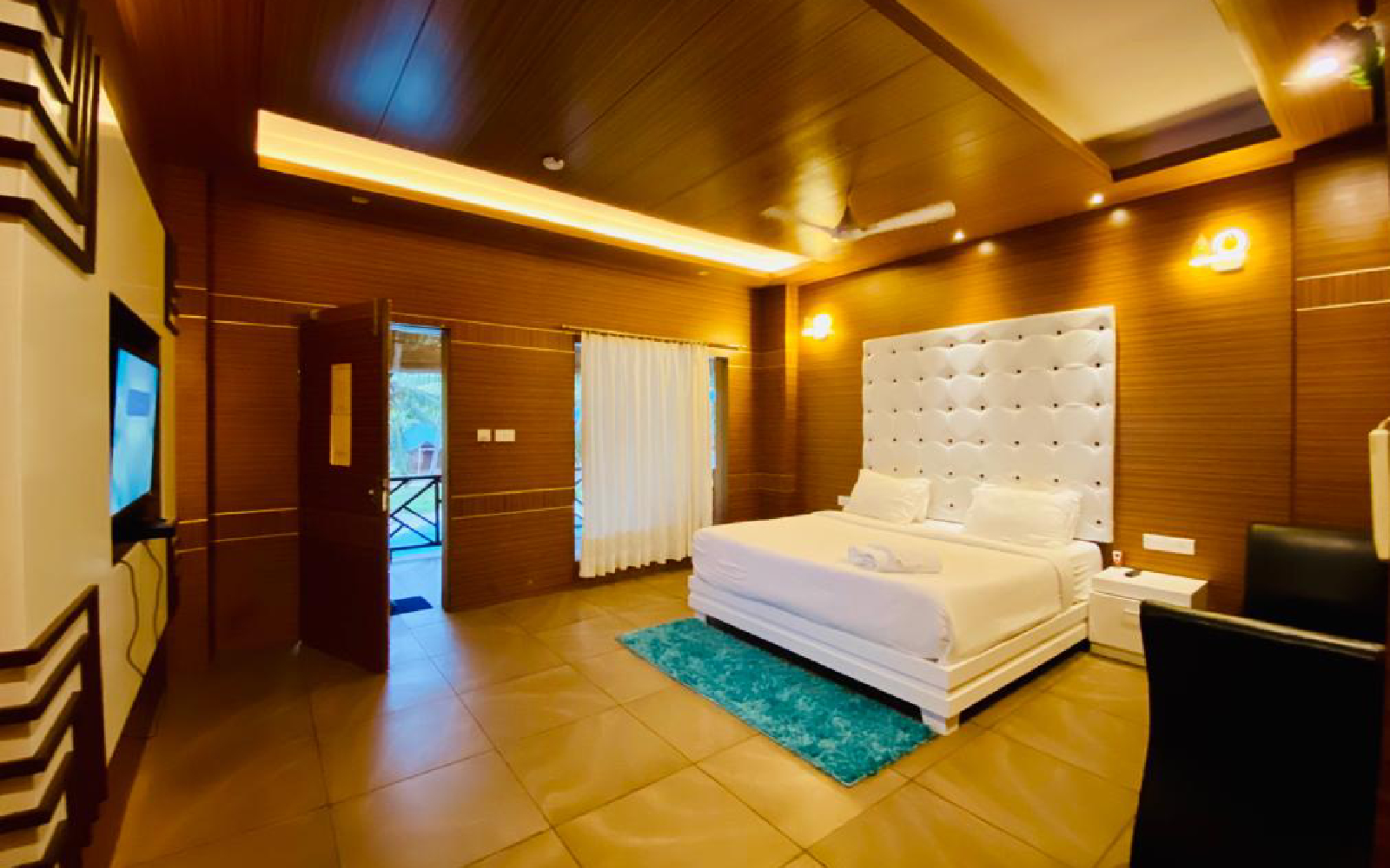 Pearl Park Beach Resort 