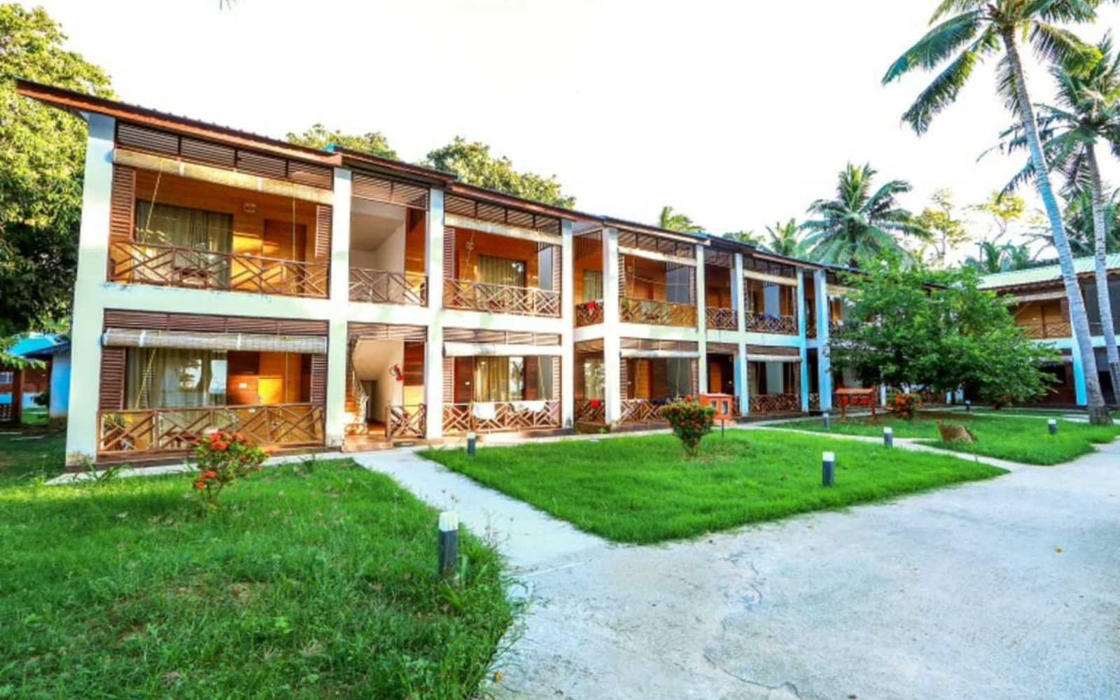 Pearl Park Beach Resort 